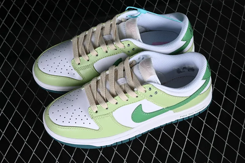 All categories Nk SB Dunk series Nk SB Dunk Low low-top sneakers Nk SB Dunk Low white green SB low-top sports and leisure sneakers FD9911-101